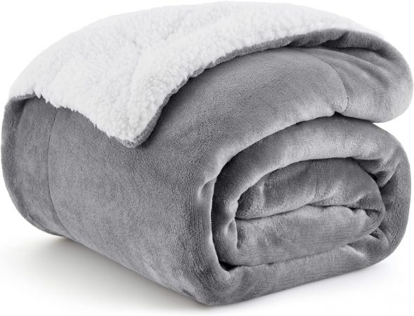 Bedsure Sherpa Fleece Blanket